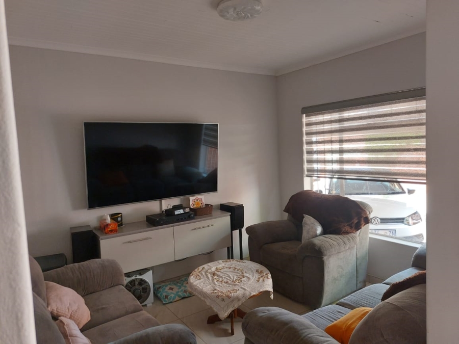 3 Bedroom Property for Sale in Huttenheights KwaZulu-Natal