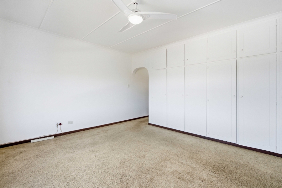 3 Bedroom Property for Sale in Scottburgh Central KwaZulu-Natal