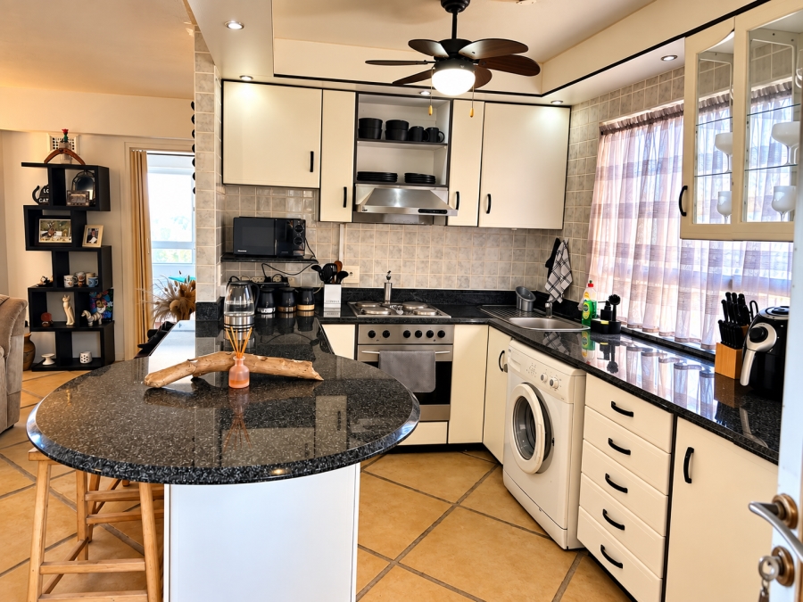 2 Bedroom Property for Sale in Amanzimtoti KwaZulu-Natal