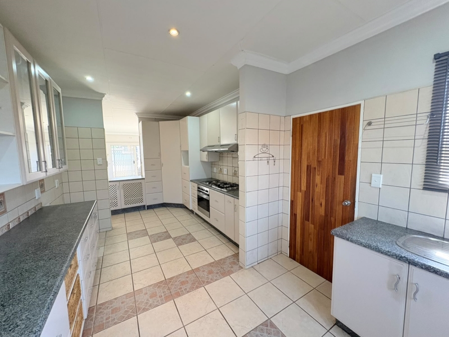 To Let 3 Bedroom Property for Rent in Pioneer Park KwaZulu-Natal