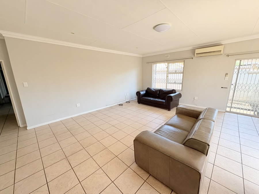 To Let 3 Bedroom Property for Rent in Pioneer Park KwaZulu-Natal