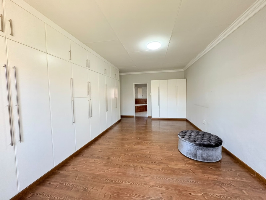 To Let 3 Bedroom Property for Rent in Pioneer Park KwaZulu-Natal
