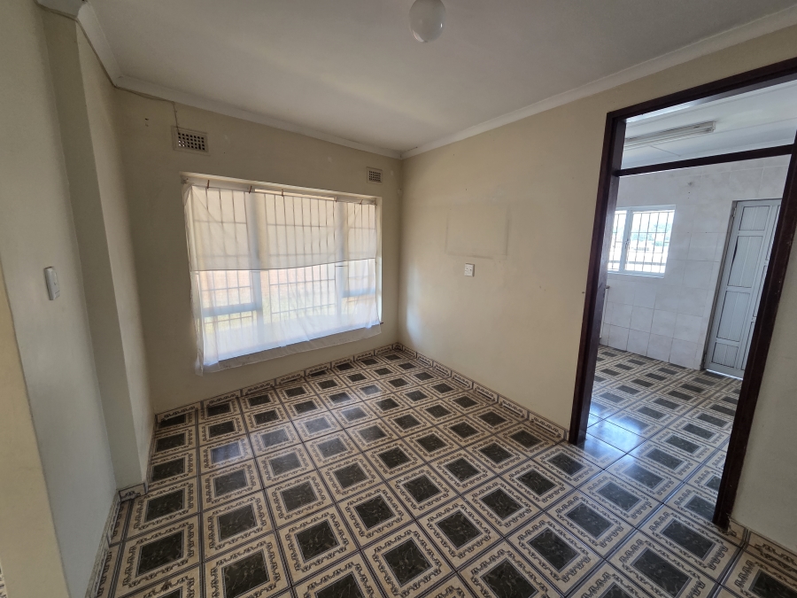3 Bedroom Property for Sale in Kharwastan KwaZulu-Natal