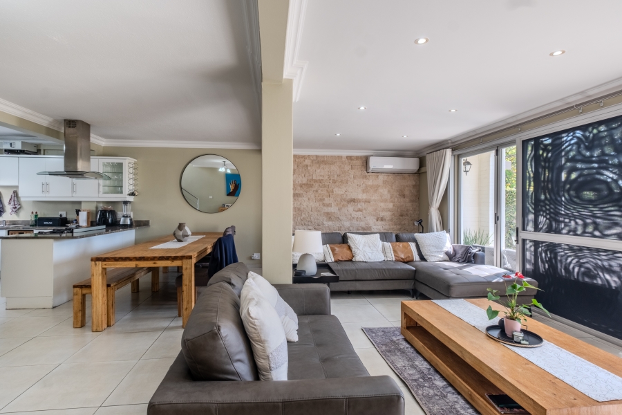 3 Bedroom Property for Sale in Sunningdale KwaZulu-Natal