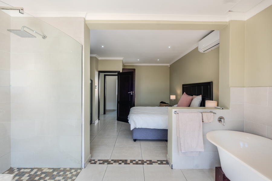 3 Bedroom Property for Sale in Sunningdale KwaZulu-Natal