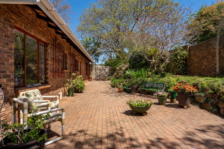 3 Bedroom Property for Sale in Waterfall KwaZulu-Natal