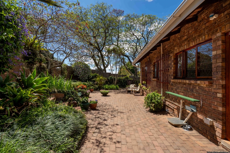 3 Bedroom Property for Sale in Waterfall KwaZulu-Natal