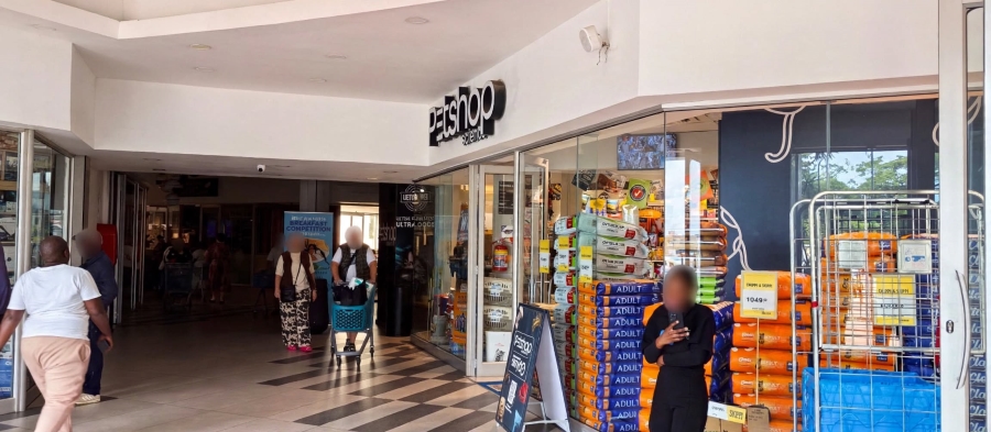 To Let Commercial Property for Rent in Doonside KwaZulu-Natal