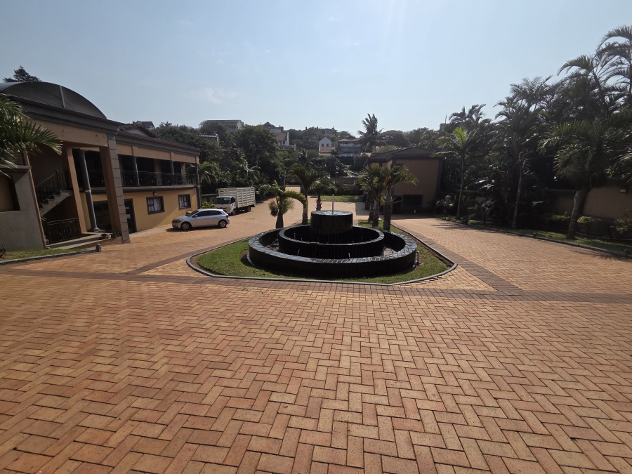 To Let Commercial Property for Rent in Bluff KwaZulu-Natal