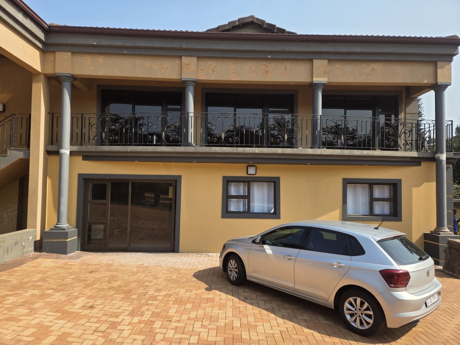 To Let Commercial Property for Rent in Bluff KwaZulu-Natal