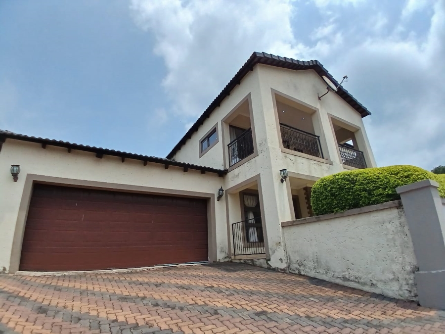 To Let 4 Bedroom Property for Rent in Signal Hill KwaZulu-Natal