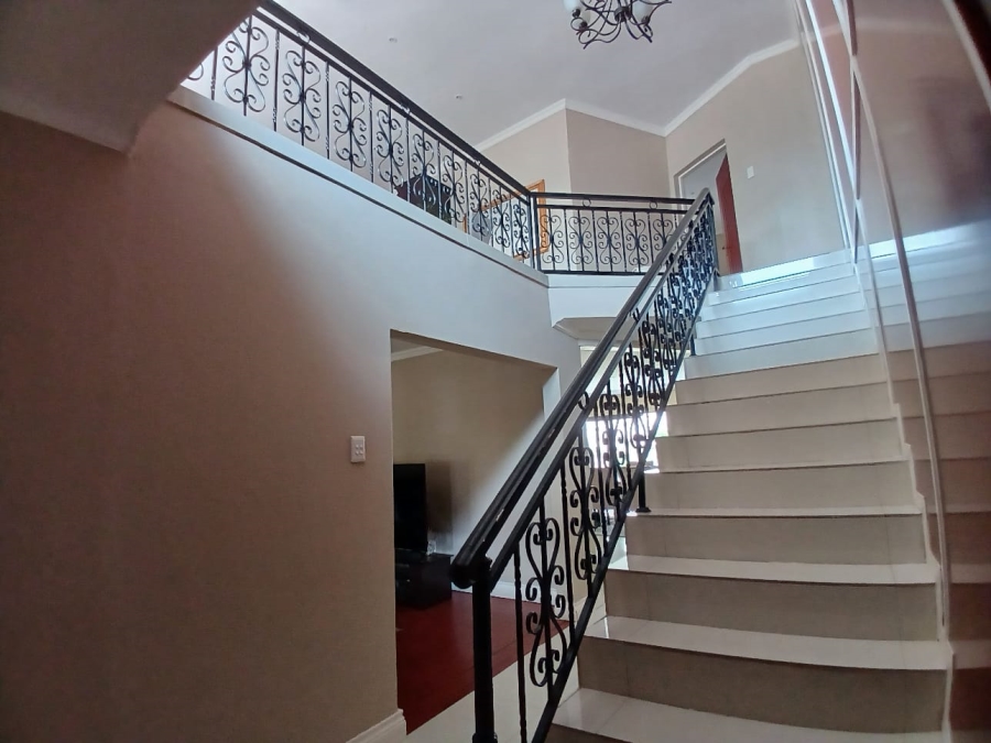 To Let 4 Bedroom Property for Rent in Signal Hill KwaZulu-Natal