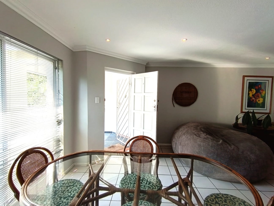 2 Bedroom Property for Sale in Shakas Rock KwaZulu-Natal