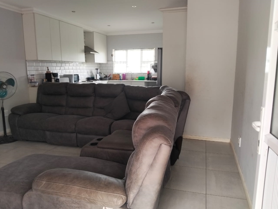 4 Bedroom Property for Sale in Ntuzuma KwaZulu-Natal