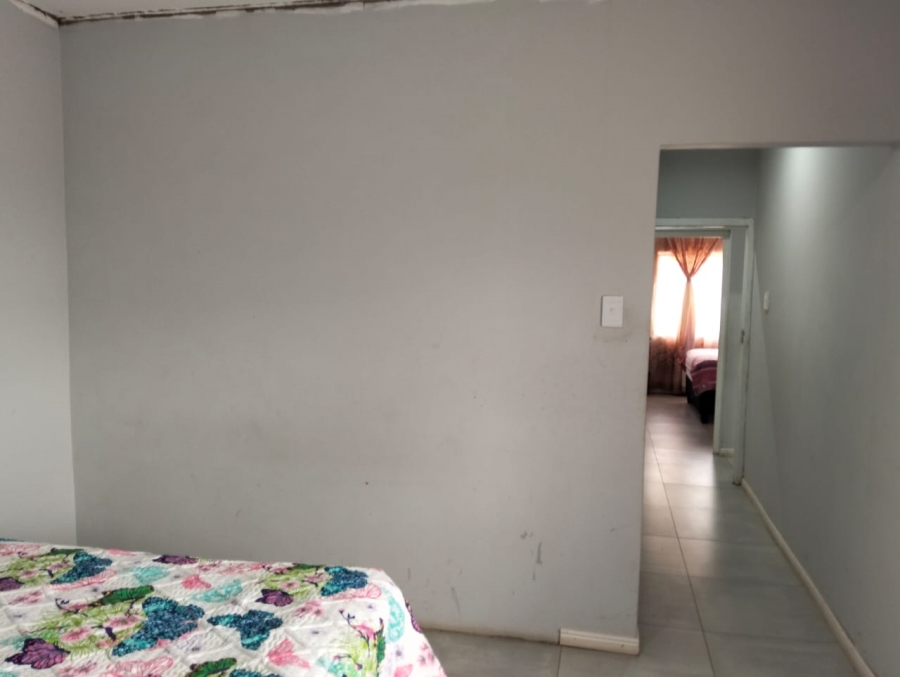 4 Bedroom Property for Sale in Ntuzuma KwaZulu-Natal