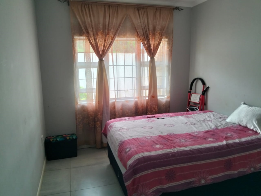4 Bedroom Property for Sale in Ntuzuma KwaZulu-Natal