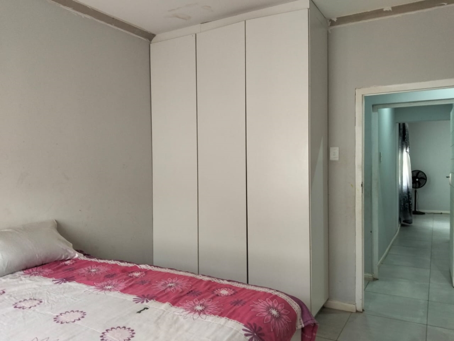 4 Bedroom Property for Sale in Ntuzuma KwaZulu-Natal