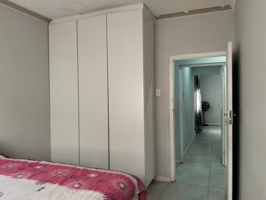4 Bedroom Property for Sale in Ntuzuma KwaZulu-Natal