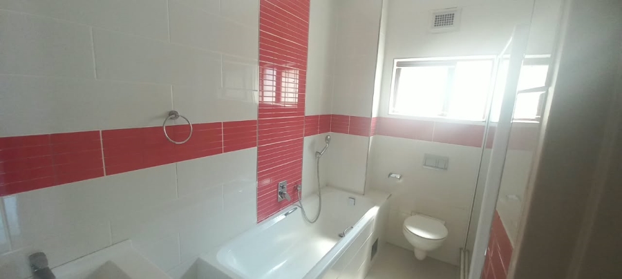 To Let 2 Bedroom Property for Rent in Umhlanga KwaZulu-Natal