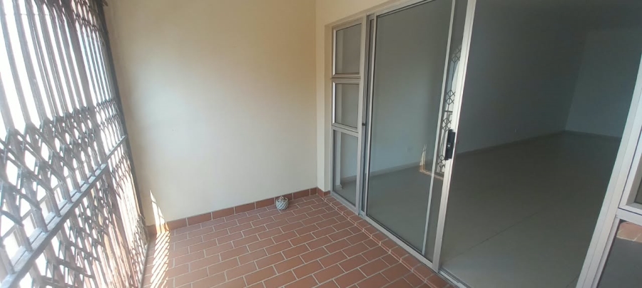 To Let 2 Bedroom Property for Rent in Umhlanga KwaZulu-Natal
