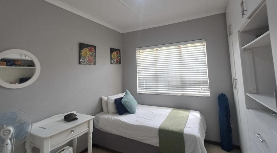 To Let 4 Bedroom Property for Rent in Greenwood Park KwaZulu-Natal