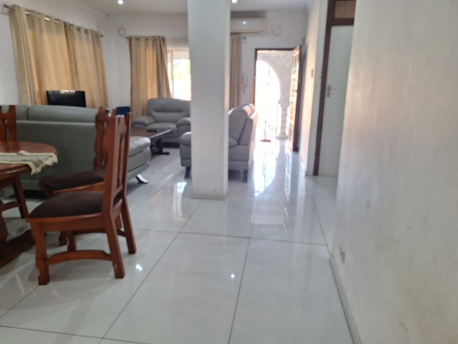 7 Bedroom Property for Sale in Reservoir Hills KwaZulu-Natal
