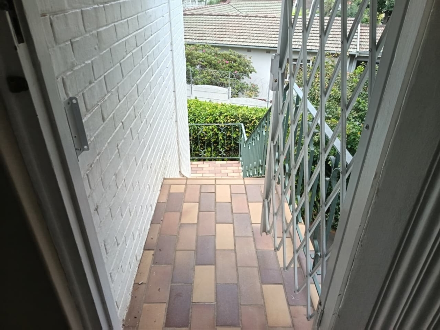 To Let 2 Bedroom Property for Rent in Essenwood KwaZulu-Natal