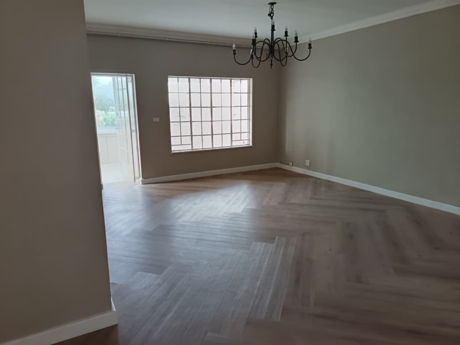 To Let 2 Bedroom Property for Rent in Essenwood KwaZulu-Natal