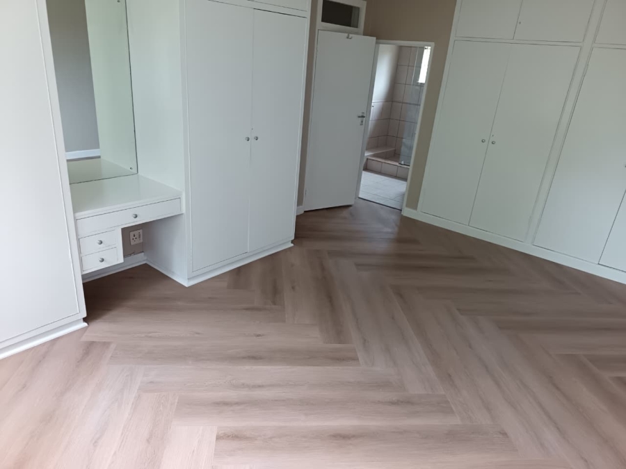 To Let 2 Bedroom Property for Rent in Essenwood KwaZulu-Natal