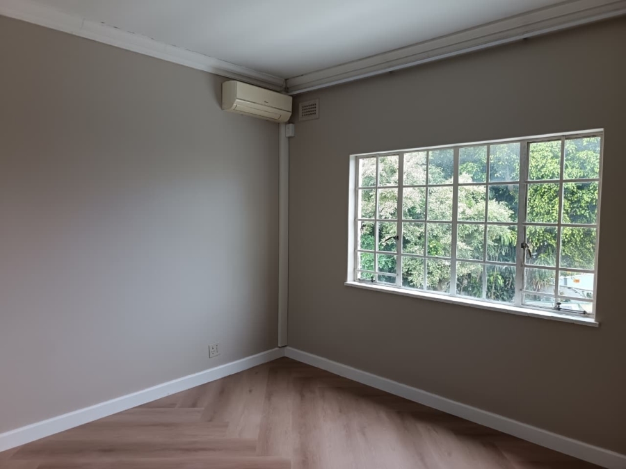 To Let 2 Bedroom Property for Rent in Essenwood KwaZulu-Natal