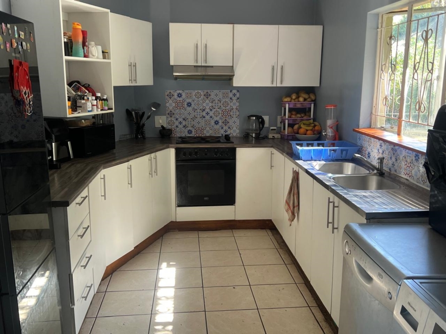 To Let 3 Bedroom Property for Rent in Assagay KwaZulu-Natal