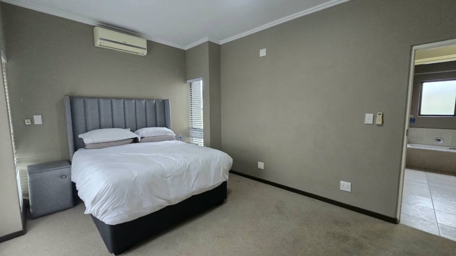 To Let 2 Bedroom Property for Rent in Palm Lakes Estate KwaZulu-Natal