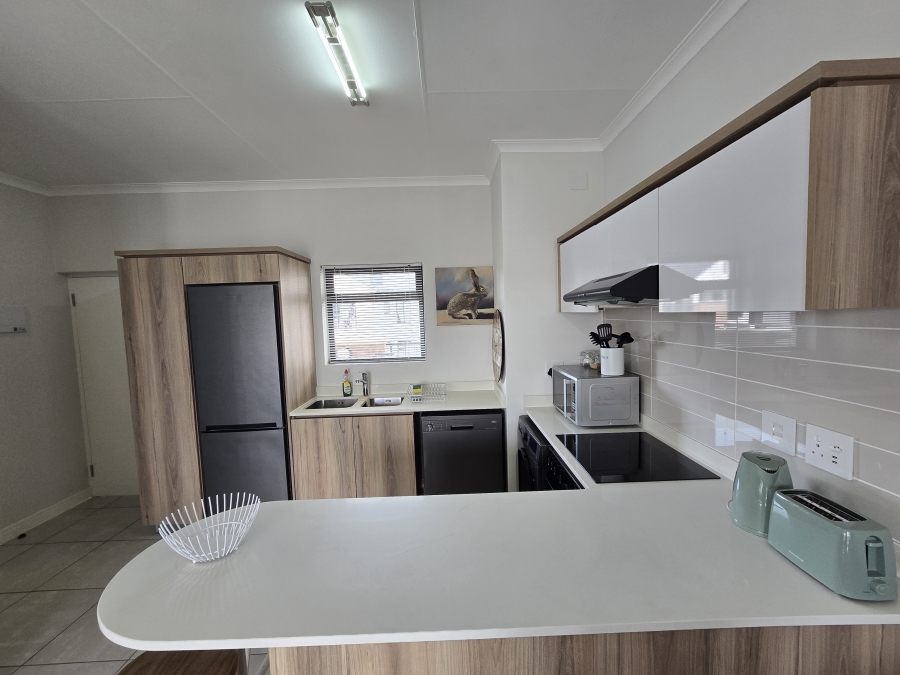To Let 1 Bedroom Property for Rent in Ballito Central KwaZulu-Natal