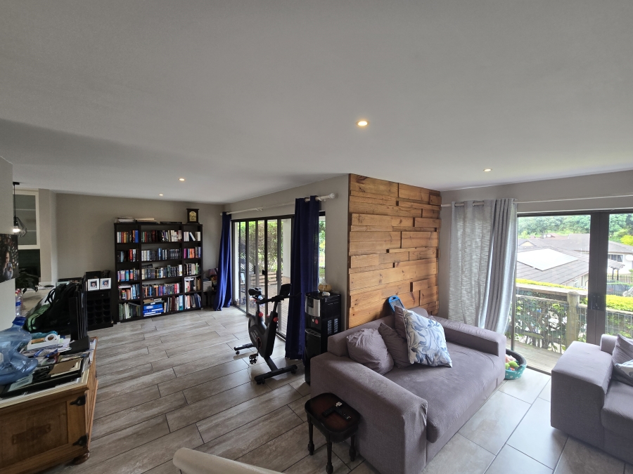 3 Bedroom Property for Sale in Seaward Estate KwaZulu-Natal