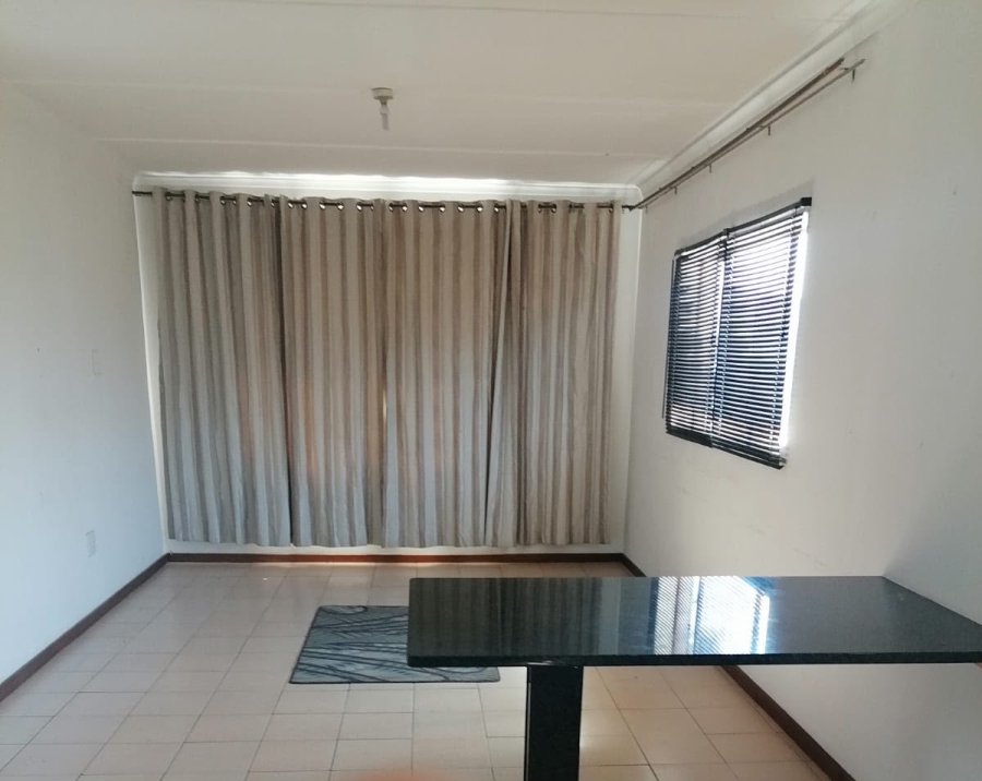 To Let 2 Bedroom Property for Rent in Northdale KwaZulu-Natal
