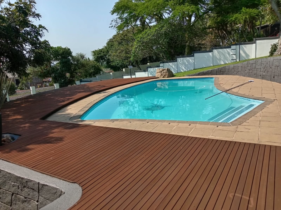 4 Bedroom Property for Sale in Athlone Park KwaZulu-Natal