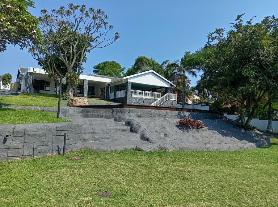 4 Bedroom Property for Sale in Athlone Park KwaZulu-Natal