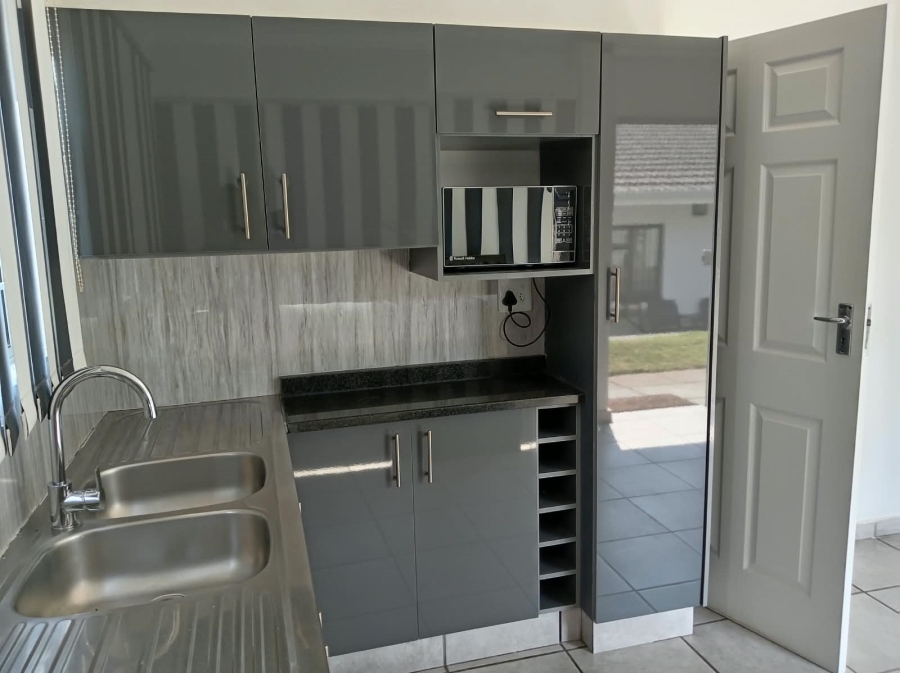 4 Bedroom Property for Sale in Athlone Park KwaZulu-Natal
