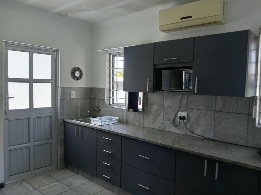 4 Bedroom Property for Sale in Athlone Park KwaZulu-Natal
