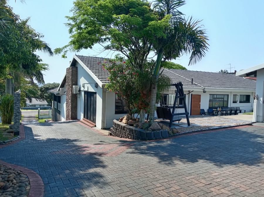 4 Bedroom Property for Sale in Athlone Park KwaZulu-Natal