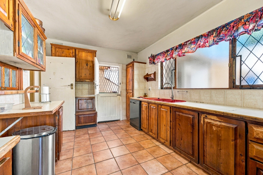 3 Bedroom Property for Sale in Cowies Hill KwaZulu-Natal