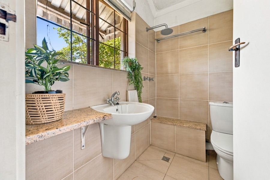 3 Bedroom Property for Sale in Cowies Hill KwaZulu-Natal