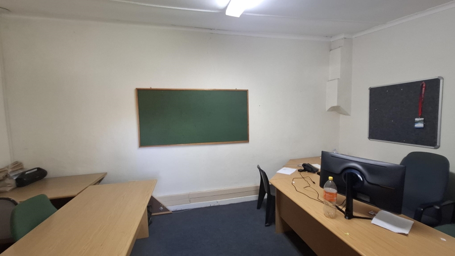 31 Bedroom Property for Sale in Scottsville KwaZulu-Natal