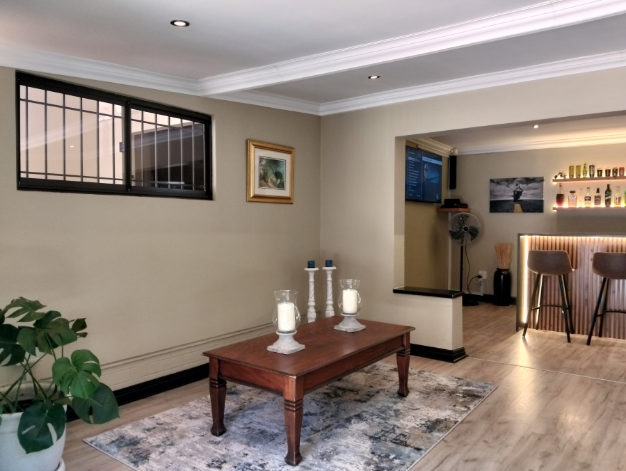 To Let 4 Bedroom Property for Rent in Westville Central KwaZulu-Natal