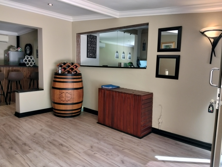 To Let 4 Bedroom Property for Rent in Westville Central KwaZulu-Natal