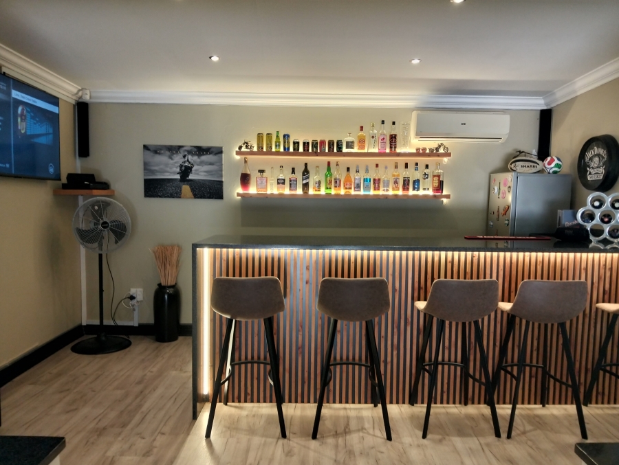 To Let 4 Bedroom Property for Rent in Westville Central KwaZulu-Natal