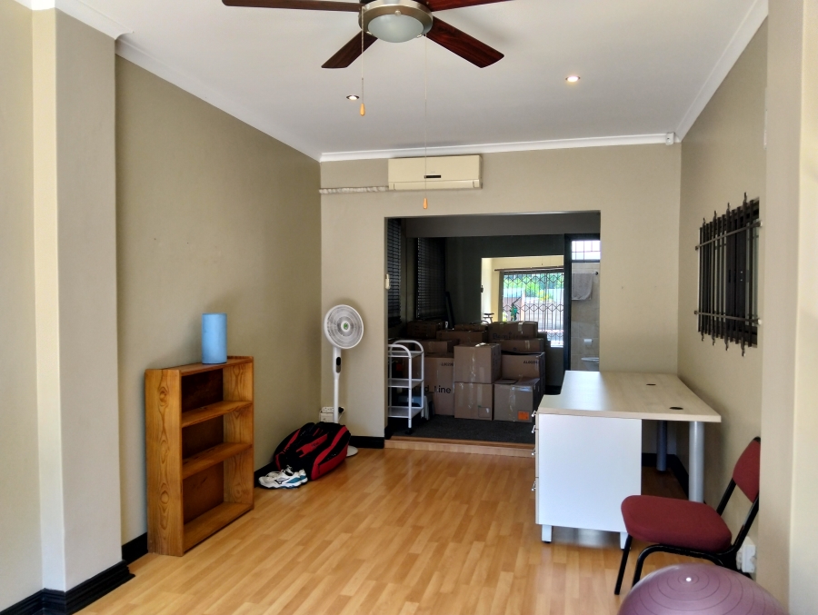 To Let 4 Bedroom Property for Rent in Westville Central KwaZulu-Natal