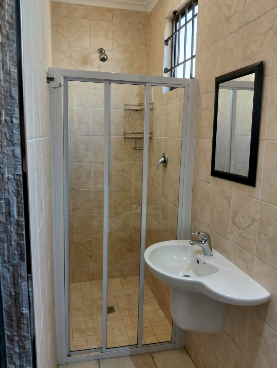 To Let 4 Bedroom Property for Rent in Westville Central KwaZulu-Natal
