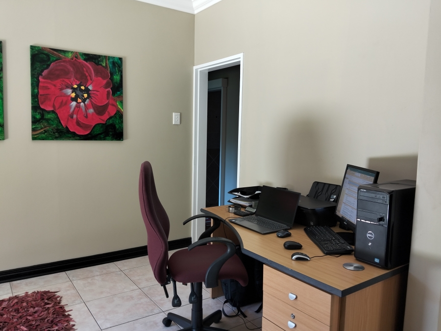 To Let 4 Bedroom Property for Rent in Westville Central KwaZulu-Natal
