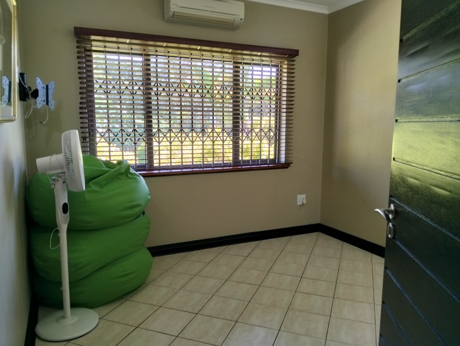 To Let 4 Bedroom Property for Rent in Westville Central KwaZulu-Natal